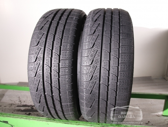 Pirelli SottoZero Winter 240 II