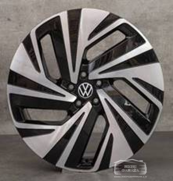 R21 x 8.5J 5x112