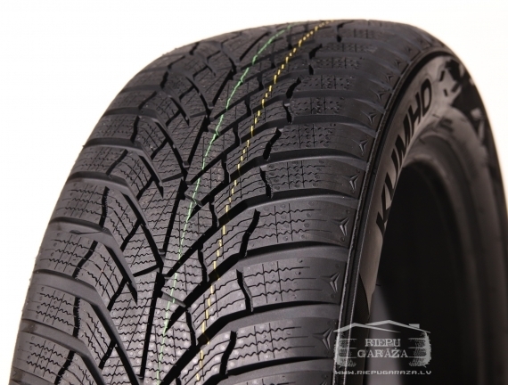 Kumho WP52 EV 3PMSF
