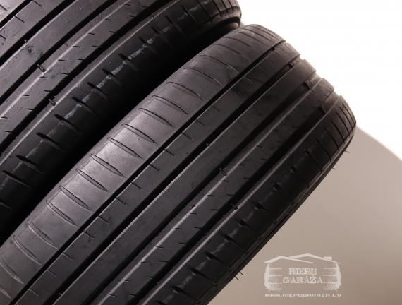 Michelin Pilot Sport 4