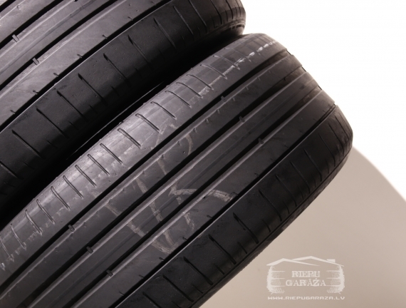 Pirelli P Zero PZ4