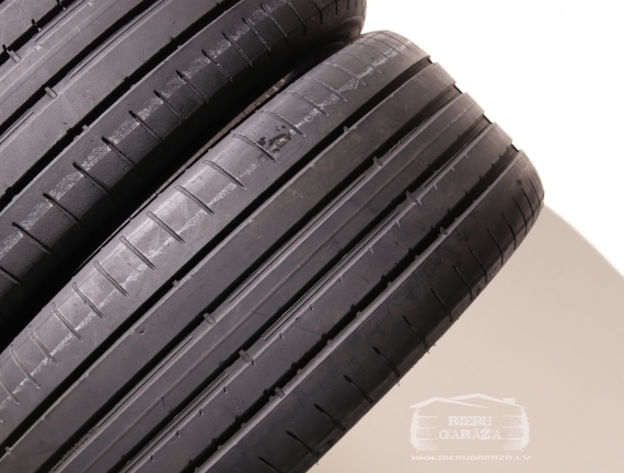 Dunlop Sport Maxx RT 2