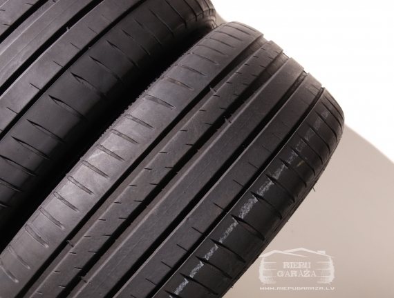 Michelin Pilot Sport 4