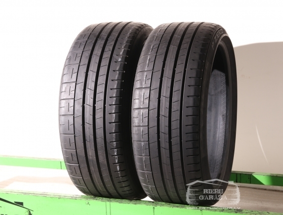Pirelli P Zero PZ4