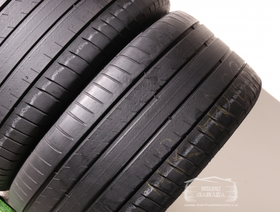 Michelin Pilot Sport 4