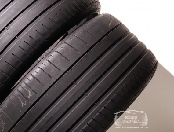 Pirelli P Zero PZ4