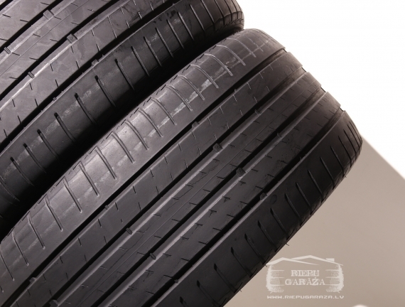 Bridgestone Turanza T005