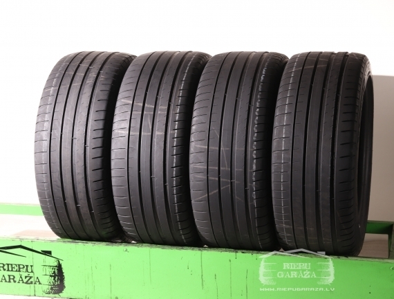 Michelin Pilot Sport 4