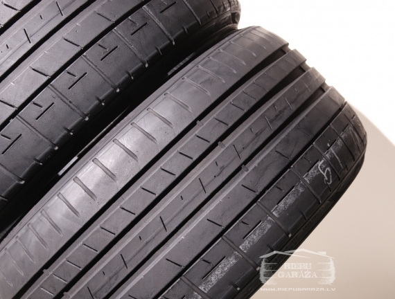 Pirelli P Zero PZ4