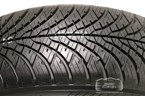 Yokohama BluEarth 4S AW21