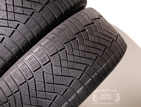Pirelli Ice Zero FR