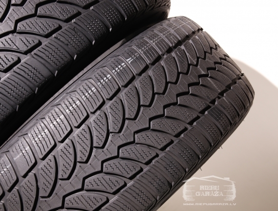 Bridgestone Blizzak LM-32