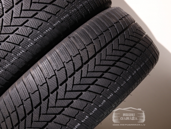 Bridgestone Blizzak LM005