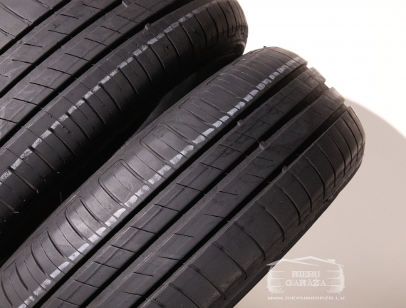 Goodyear Efficientgrip Performance