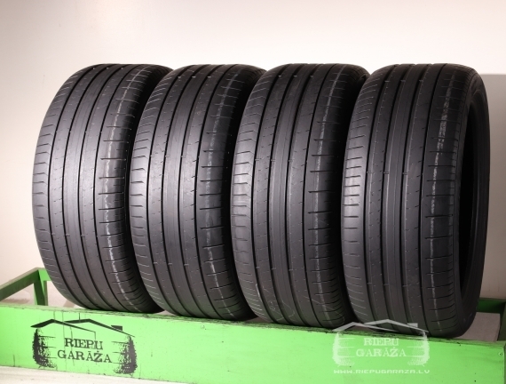 Pirelli P Zero PZ4