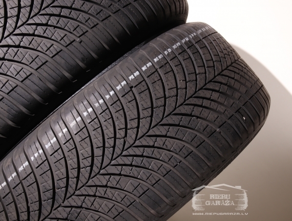 Goodyear VECTOR4SEASON GEN3