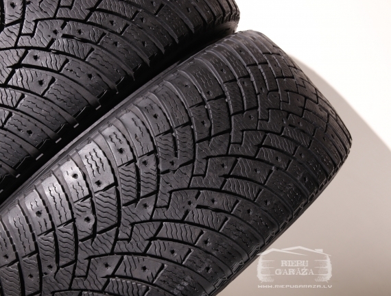 Pirelli Ice Zero 2