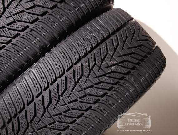 Hankook Winter I*Cept EVO3 W330