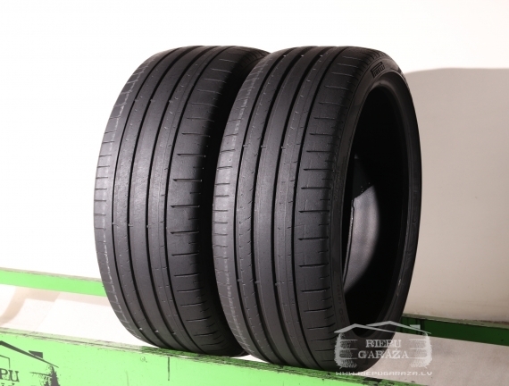 Pirelli P Zero PZ4