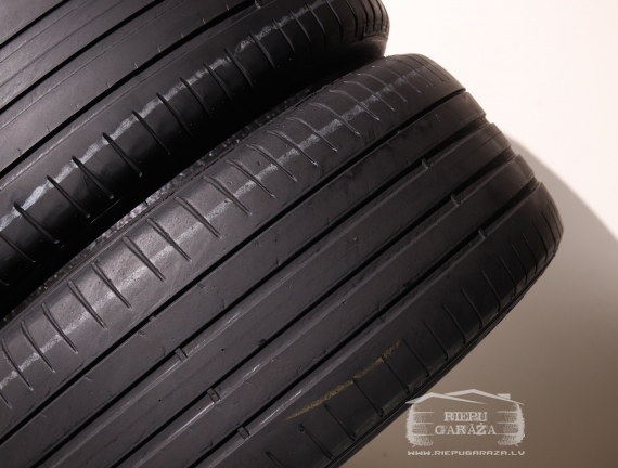 Pirelli P Zero PZ4