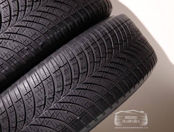 Goodyear VECTOR 4 SEASONS GEN-3