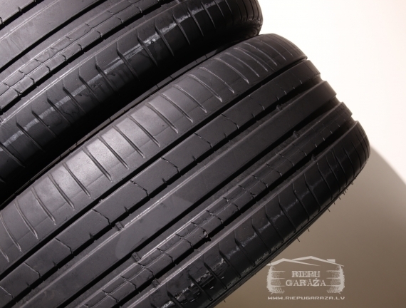 Pirelli P Zero PZ4