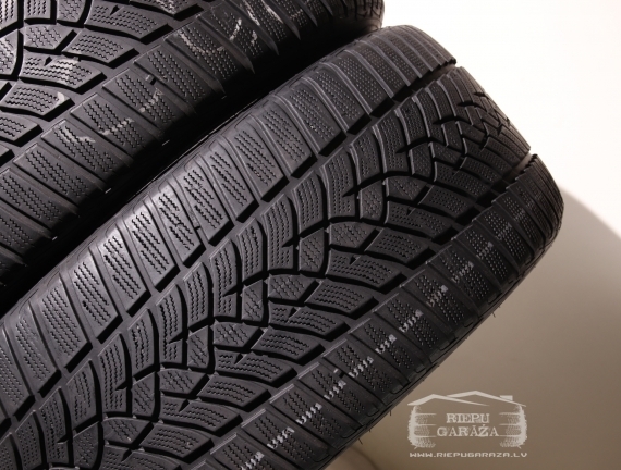 Goodyear UltraGrip Performance G1