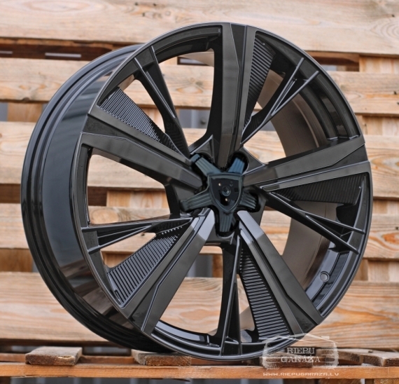 R19 x 8J 5x108