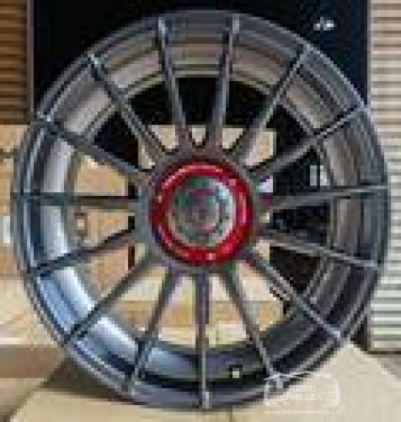 R19 x 8.5J 5x112