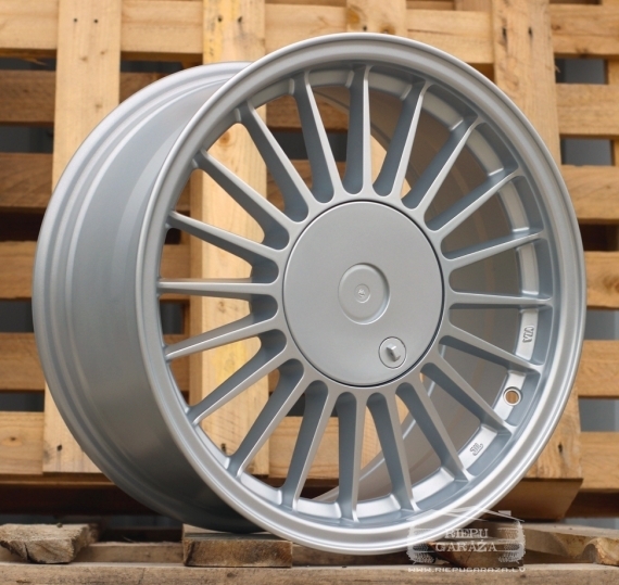 R16 x 8J 4x100