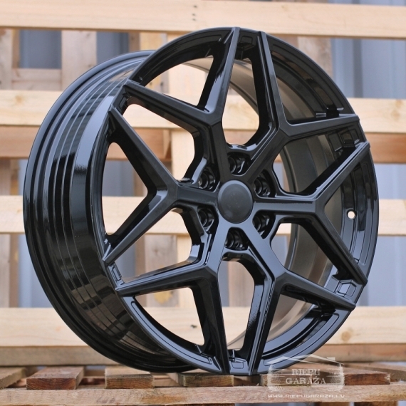R20 x 8J 6x120