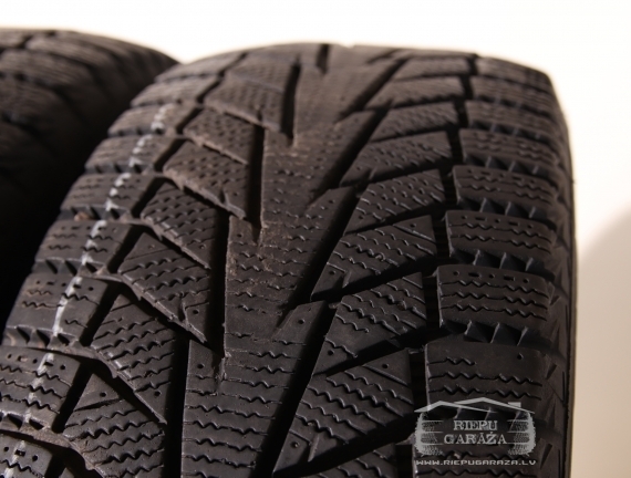 Hankook Winter I Cept iZ2 W616