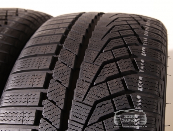 Sailun Ice Blazer Alpine Evo1