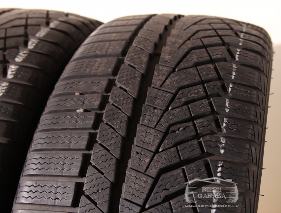 Sailun Ice Blazer Alpine Evo1