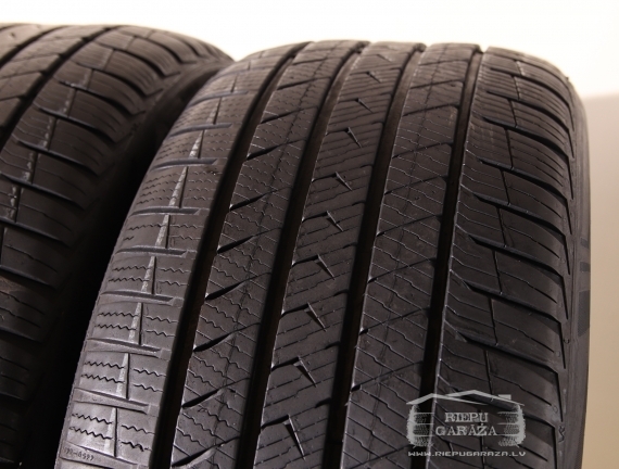 Vredestein QUATRAC PRO