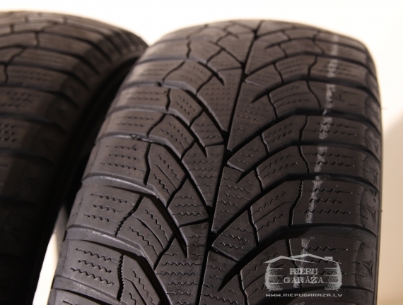 Kumho WinterCraft WP52