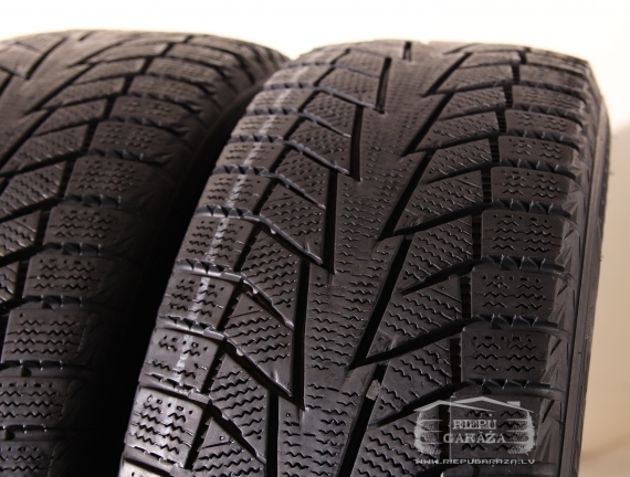 Hankook Winter I Cept iZ2 W616