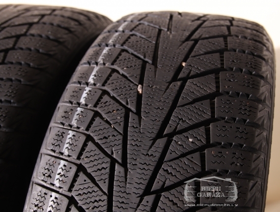 Hankook Winter I Cept iZ2 W616