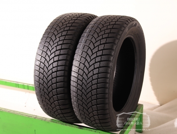 Bridgestone BLIZZAK LM001 EVO
