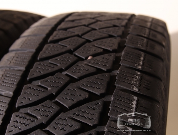 Bridgestone BLIZZAK W995