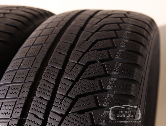 Hankook Winter I Cept Evo 2 W320A SUV