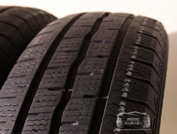 Royal Black Royal Winter