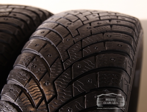 Pirelli ICE ZERO 2T studded 3PMSF