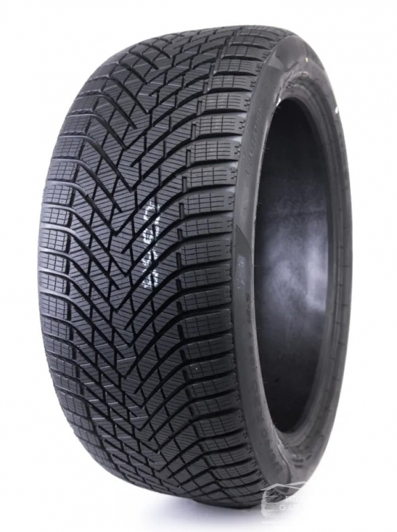 Pirelli P ZERO WINTER DIREZIONALE
