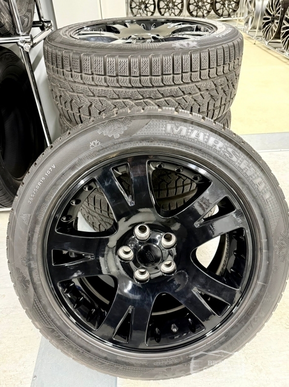 R19 x 9J 5x120