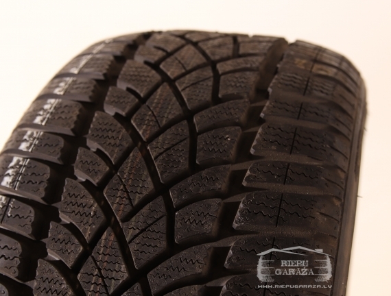 Dunlop SP Winter Sport 3D