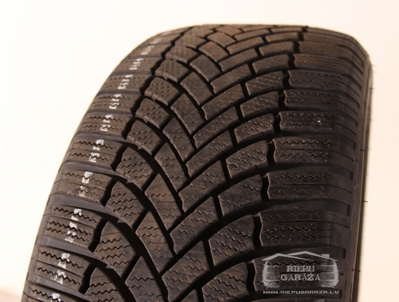 Bridgestone Blizzak LM005