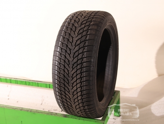 Nokian WR Snowproof