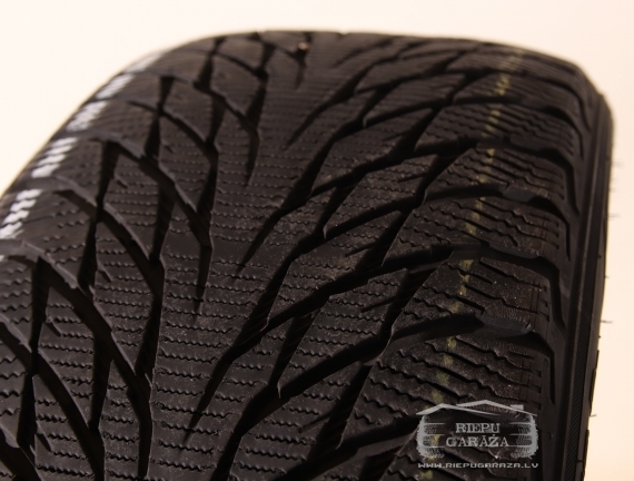 Nokian Hakkapeliitta R2