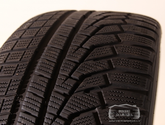 Hankook Winter I Cept Evo 2 W320
